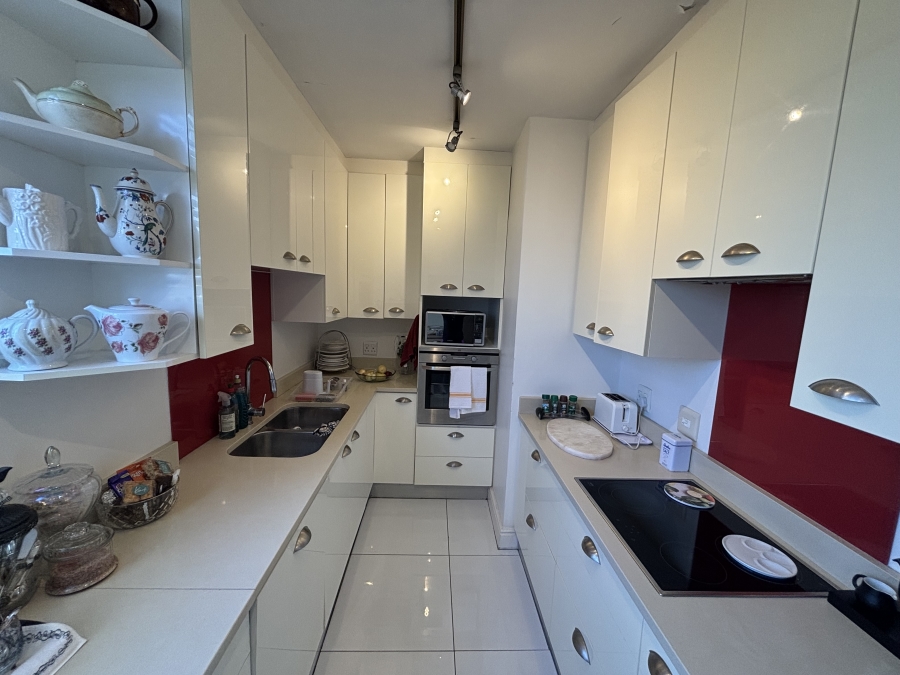 2 Bedroom Property for Sale in Summerstrand Eastern Cape